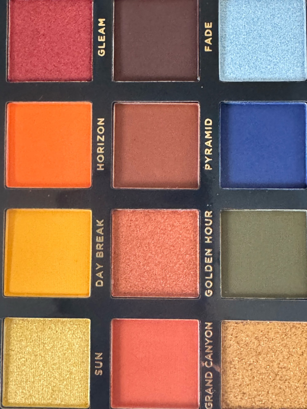 Ace Beauty Vintage Dawn Vibrant Multi-Color 12 Shades Eyeshadow Palette